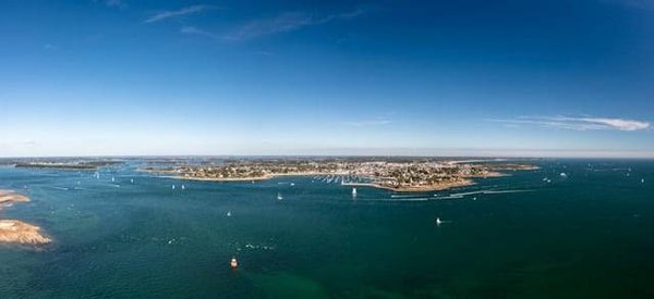Découvrez les meilleurs campings avec parc aquatique dans le Golfe du Morbihan pour des vacances inoubliables